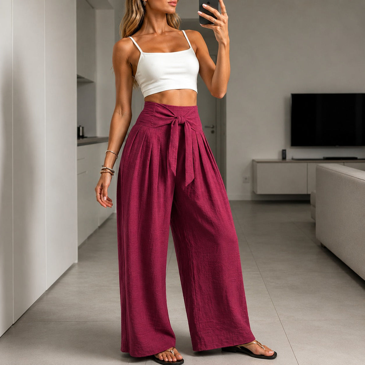 Pantalón Arielle™ con elegante cinturón ajustable y cintura en relieve