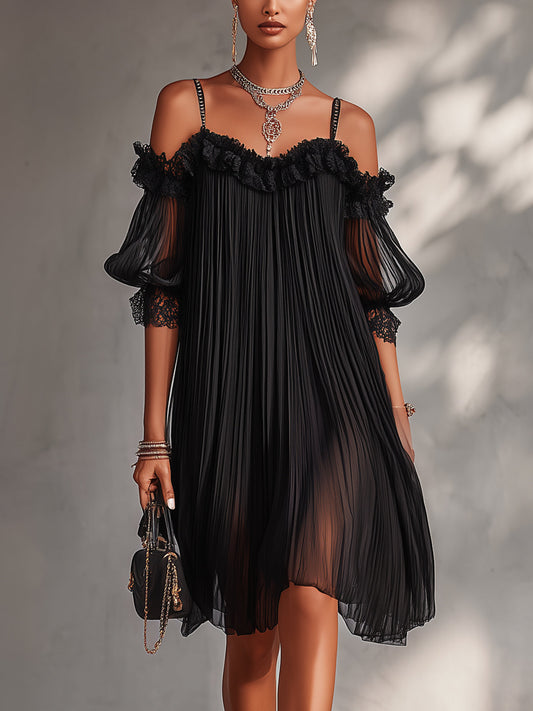 Victoria | Minivestido negro plisado con hombros descubiertos