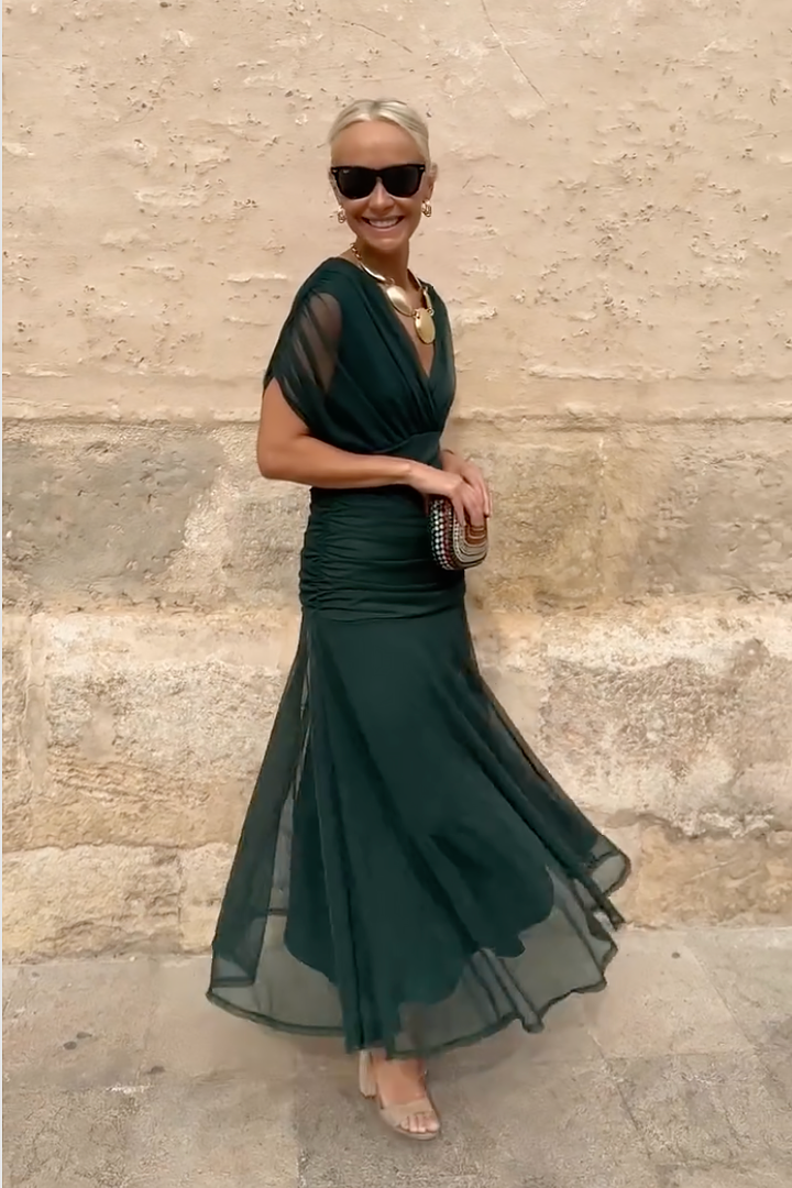 Luisa | Elegante vestido largo de fiesta con cuello en V