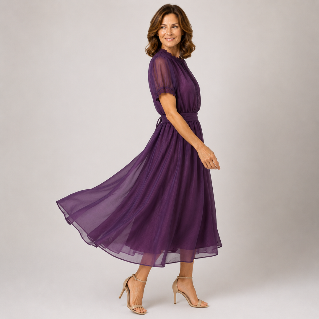 Flavia | Vestido maxi con escote en lágrima y borde en encaje de chiffon