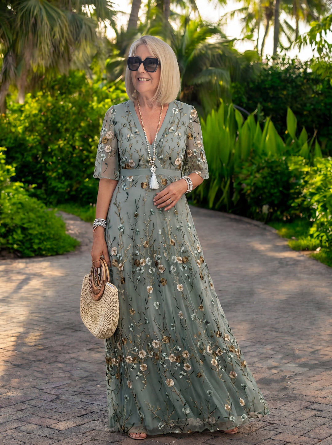 Melodi – Vestido largo de flores con cuello en V