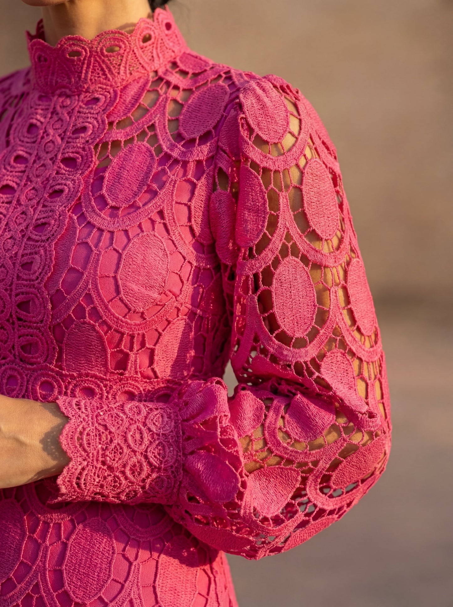 Carmona | Vestido de encaje primaveral