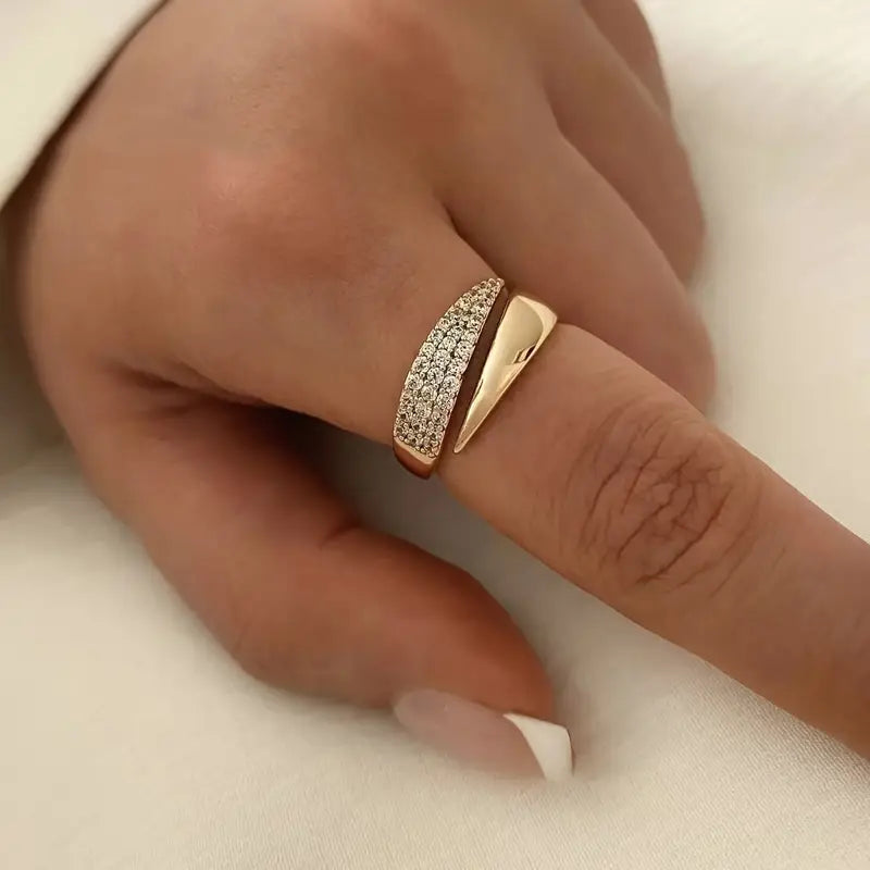 Elegante Anillo de Oro con Piedras Brillantes (1+1 GRATIS)