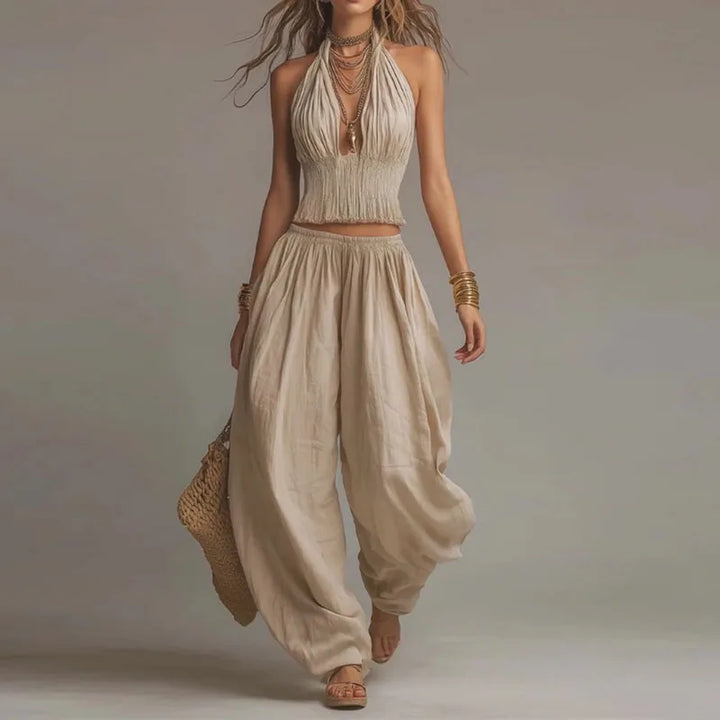 Conjunto Boho Chic Ibiza de 2 Piezas – Top Halter Calado y Pantalón Fluido de Cintura Elástica