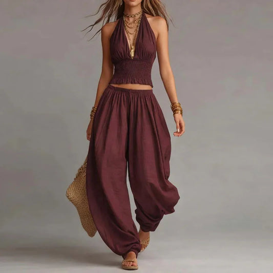 Conjunto Boho Chic Ibiza de 2 Piezas – Top Halter Calado y Pantalón Fluido de Cintura Elástica