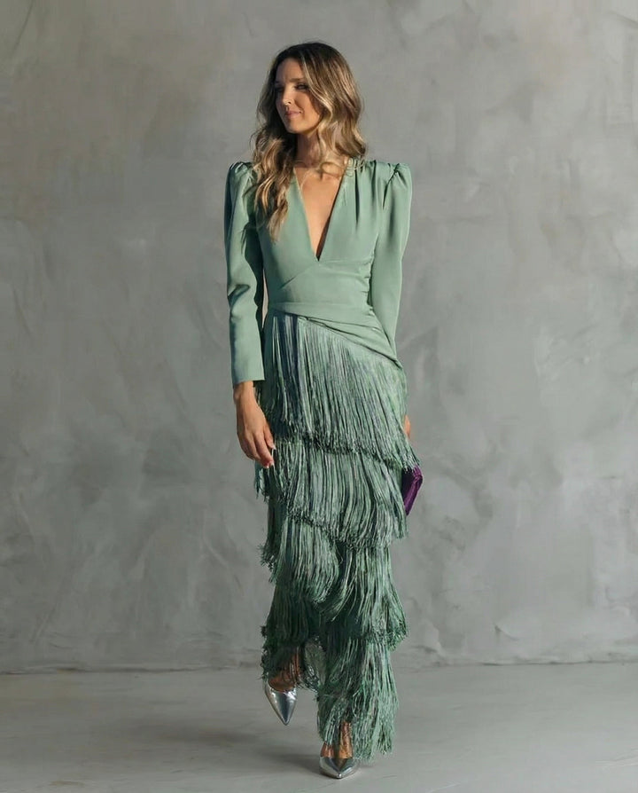 Chiara | Vestido elegante con mangas de flecos